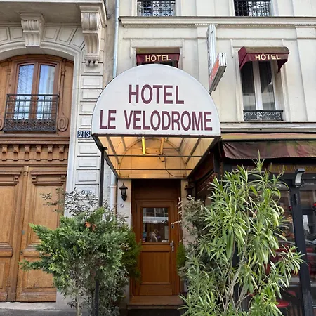 Le Velodrome Hotel